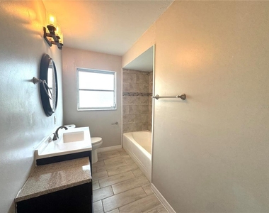 4895 E Wind Street - Photo Thumbnail 12