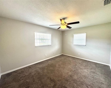 4895 E Wind Street - Photo Thumbnail 16