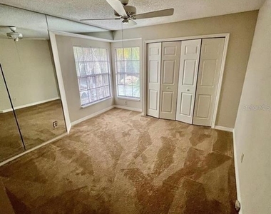 7608 Spring Bay Cove - Photo Thumbnail 6