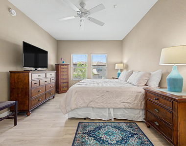 16800 E El Lago Boulevard - Photo Thumbnail 11
