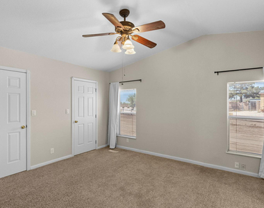 37408 N 20th Street - Photo Thumbnail 21
