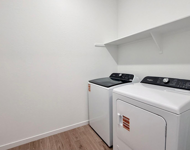 15988 W Desert Spoon Drive - Photo Thumbnail 28