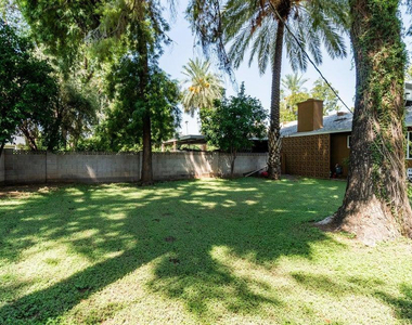 1011 W Northern Avenue - Photo Thumbnail 46