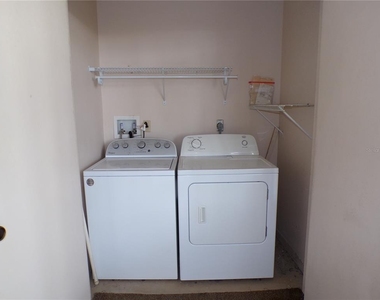 622 Bird Bay Drive S - Photo Thumbnail 12