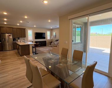 17744 W Cassia Way - Photo Thumbnail 27