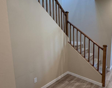 17744 W Cassia Way - Photo Thumbnail 9