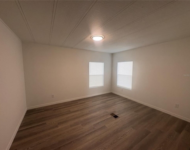 3923 Ward Road - Photo Thumbnail 17