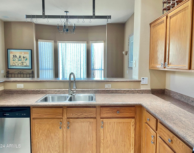 16420 N Thompson Peak Parkway - Photo Thumbnail 15