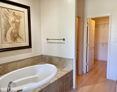16420 N Thompson Peak Parkway - Photo Thumbnail 24