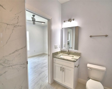 7951 Sarasota Drive - Photo Thumbnail 27