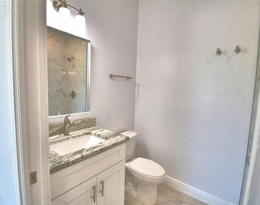 7951 Sarasota Drive - Photo Thumbnail 28