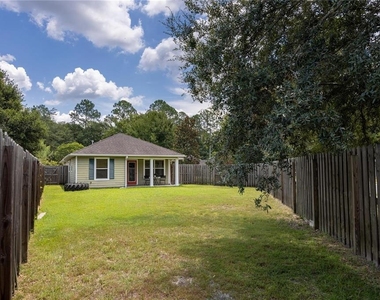 1608 Ne 45th Place - Photo Thumbnail 26