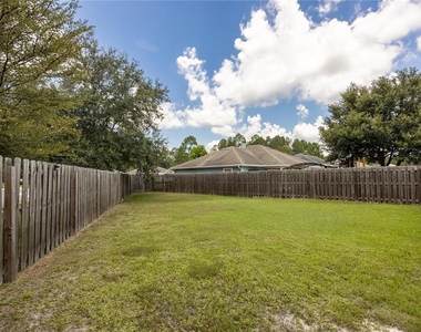 1608 Ne 45th Place - Photo Thumbnail 25