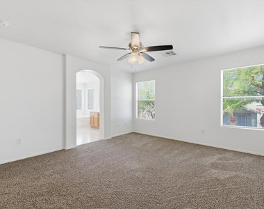 13448 W Berridge Lane - Photo Thumbnail 19