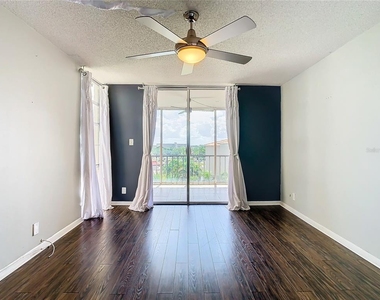7400 Sun Island Drive - Photo Thumbnail 23