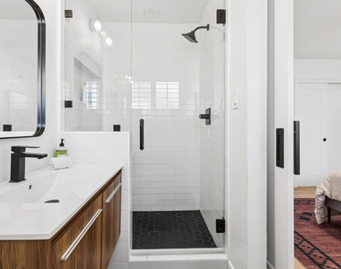 7616 E 3rd Street - Photo Thumbnail 12