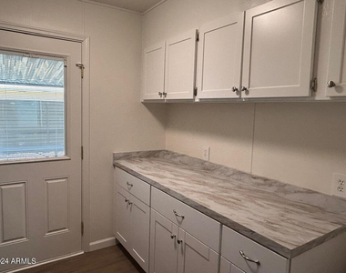 9022 E Citrus Lane S - Photo Thumbnail 16