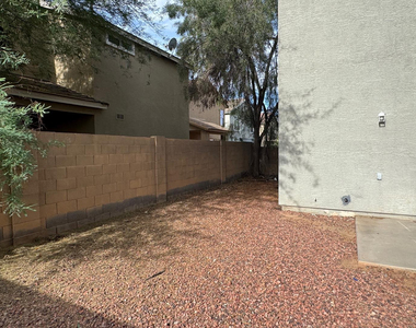4113 W Irwin Avenue - Photo Thumbnail 20