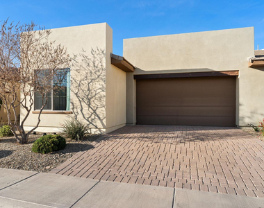 678 E Cobble Stone - Photo Thumbnail 63