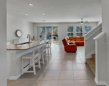 16454 Woodside Glen - Photo Thumbnail 7