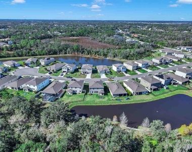 16454 Woodside Glen - Photo Thumbnail 48