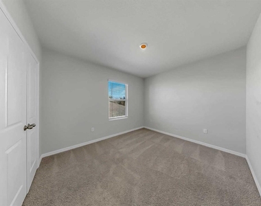 16454 Woodside Glen - Photo Thumbnail 37