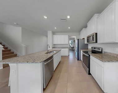 16454 Woodside Glen - Photo Thumbnail 18