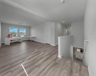 16454 Woodside Glen - Photo Thumbnail 23