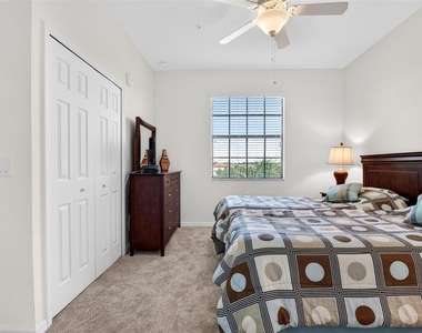 16904 Vardon Terrace - Photo Thumbnail 20