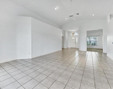 1580 Jasper Court - Photo Thumbnail 7
