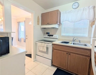 1839 Sunny Drive - Photo Thumbnail 6