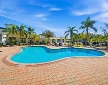 5168 Northridge Road - Photo Thumbnail 9