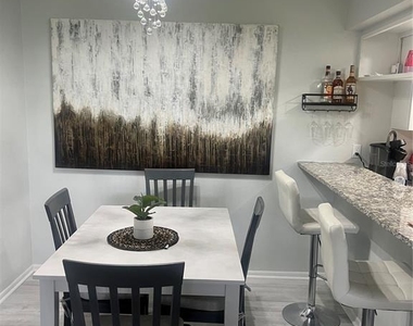 3215 Beneva Road - Photo Thumbnail 12