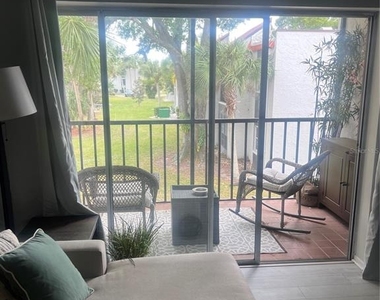 3215 Beneva Road - Photo Thumbnail 5