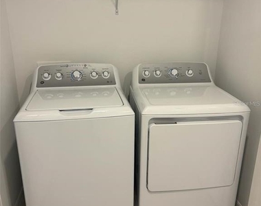 8629 Daybreak Street - Photo Thumbnail 7