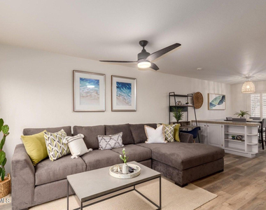 4630 N 68th Street - Photo Thumbnail 2