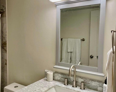 4630 N 68th Street - Photo Thumbnail 14