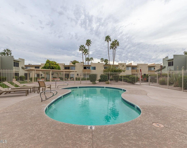 4630 N 68th Street - Photo Thumbnail 22