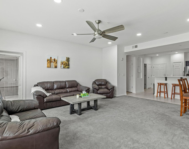 14000 N 94th Street - Photo Thumbnail 18