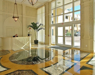 800 N Tamiami Trail - Photo Thumbnail 33