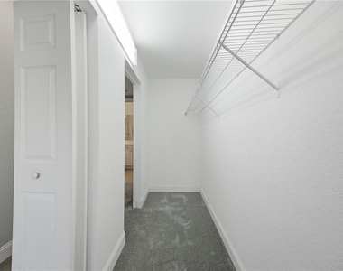4620 1st Avenue E - Photo Thumbnail 27
