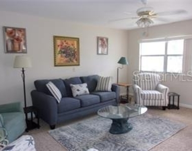 1811 Bedford Lane - Photo Thumbnail 5