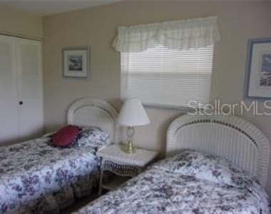 1811 Bedford Lane - Photo Thumbnail 17