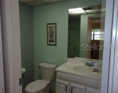 1811 Bedford Lane - Photo Thumbnail 13