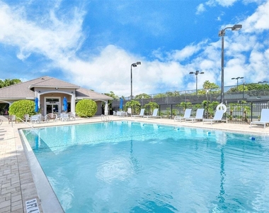 9300 Clubside Circle - Photo Thumbnail 41