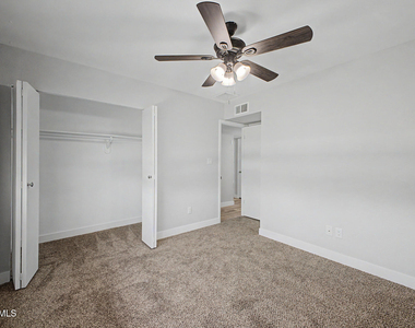 1432 S Oracle -- - Photo Thumbnail 18