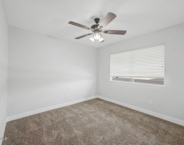 1432 S Oracle -- - Photo Thumbnail 17
