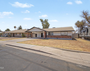 1432 S Oracle -- - Photo Thumbnail 28