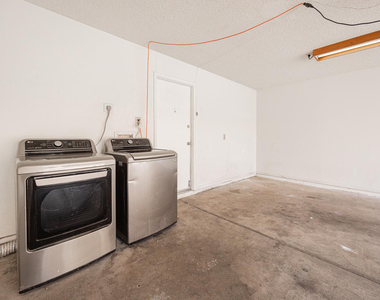 7314 N 43rd Avenue - Photo Thumbnail 16