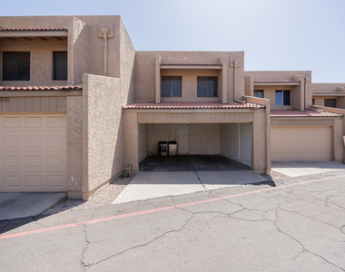 7314 N 43rd Avenue - Photo Thumbnail 18